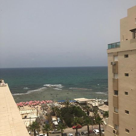 Apartment Oskar Beach Бат-Ям Экстерьер фото